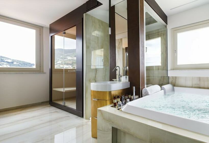 Люкс Вид на Море, Grand Hotel Alassio Beach & Spa Resort