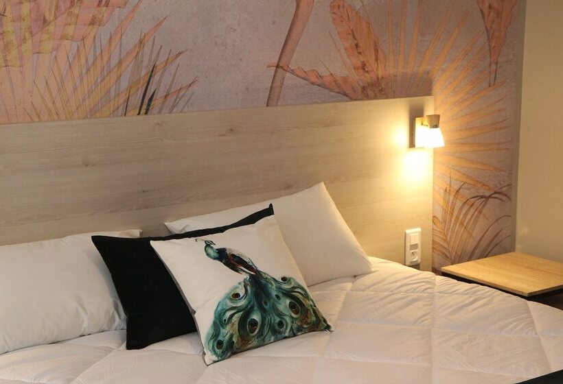 Семейный Номер, Brit Hotel Au Pays De Vitré