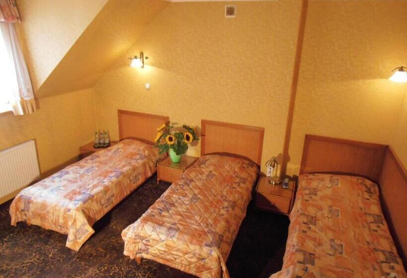 Номер Стандарт Трехместный, Calisia