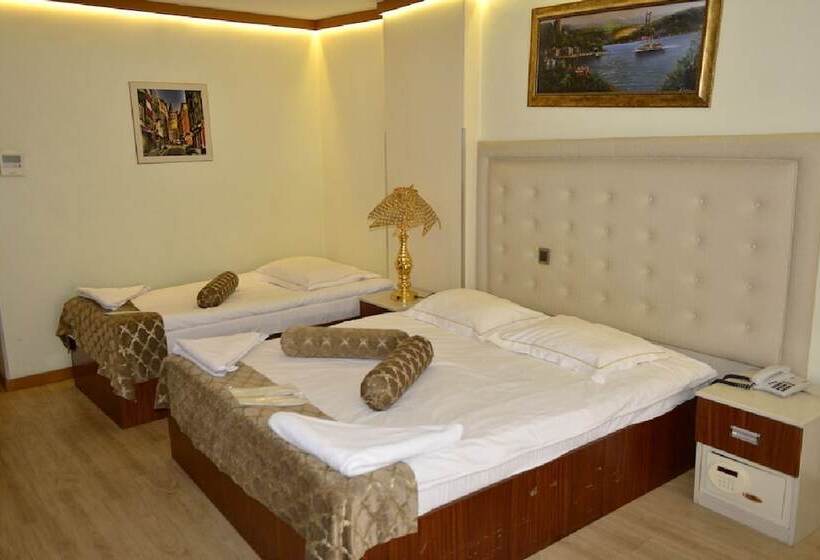 Номер Стандарт, Galata Palace