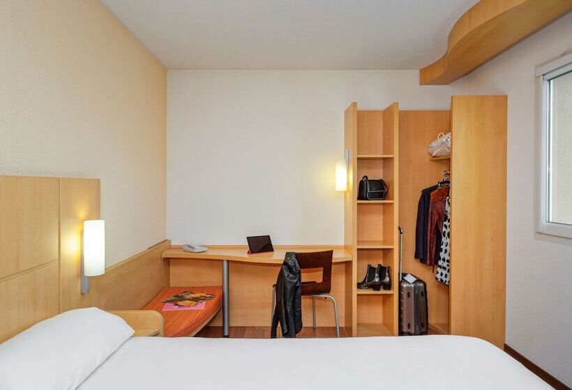 스탠다드 룸 더블 침대, Ibis Longwy Mexy