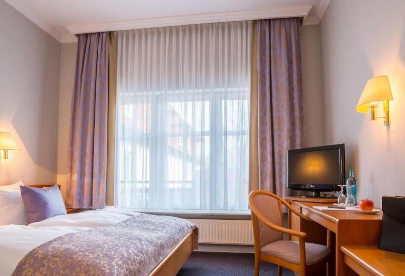Номер Стандарт, Romantik Hotel Schwanefeld & Spa