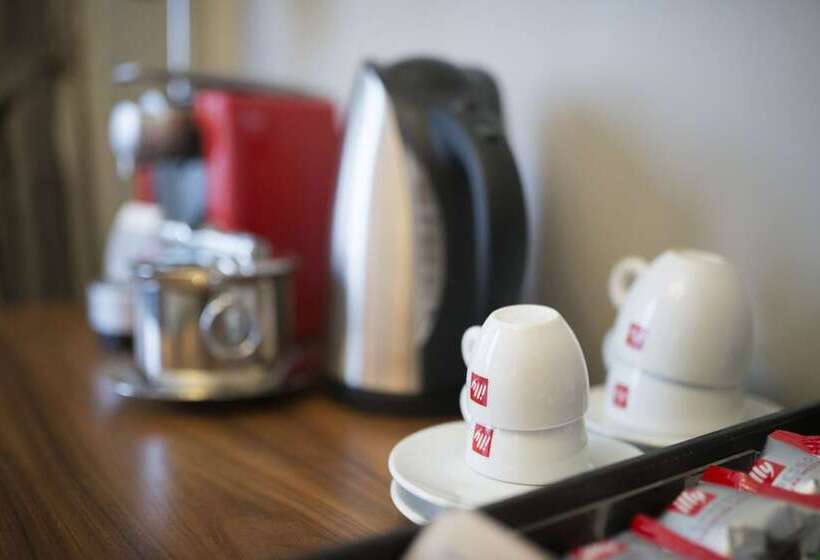 Suite Sea View, Taksim Prelude