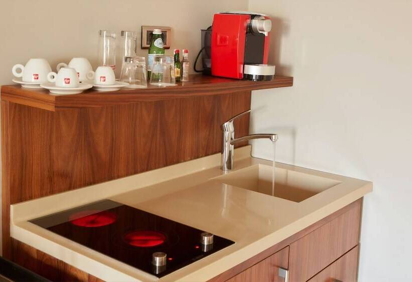 Suite Sea View, Taksim Prelude