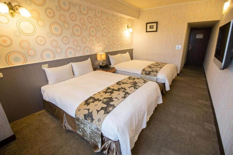 Superior Room, Taksim Prelude