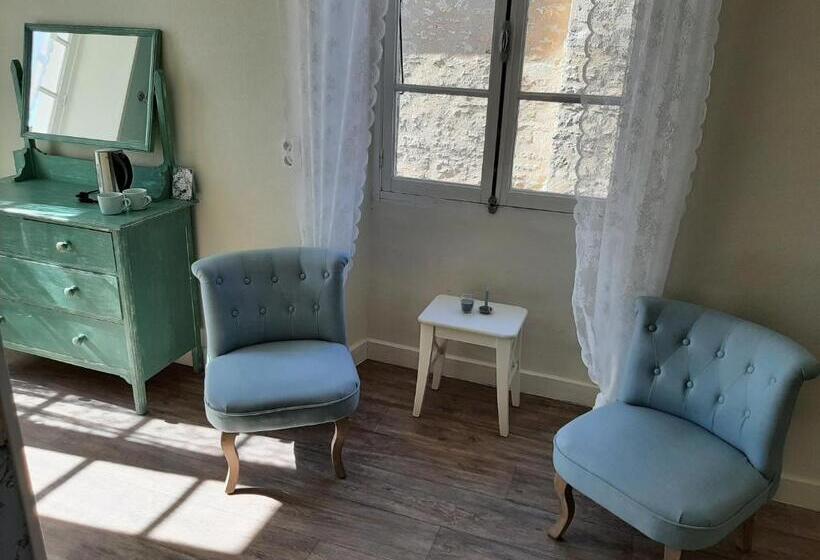 Номер Стандарт, La P Tite Place