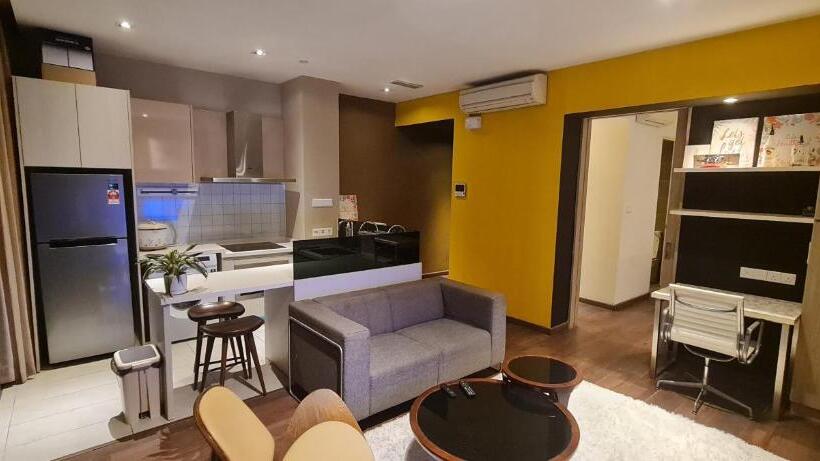 Deluxe Suite King Bed, My Misto Homestay, Riverson Soho