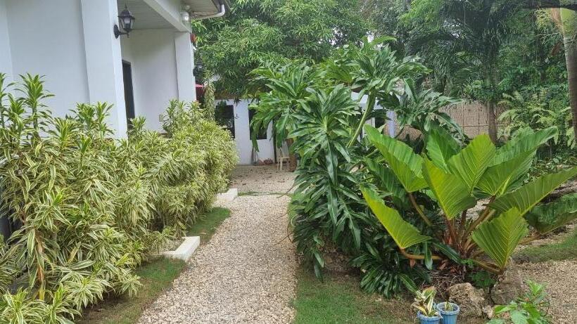 Номер Deluxe, Mannah Garden Staycation Place