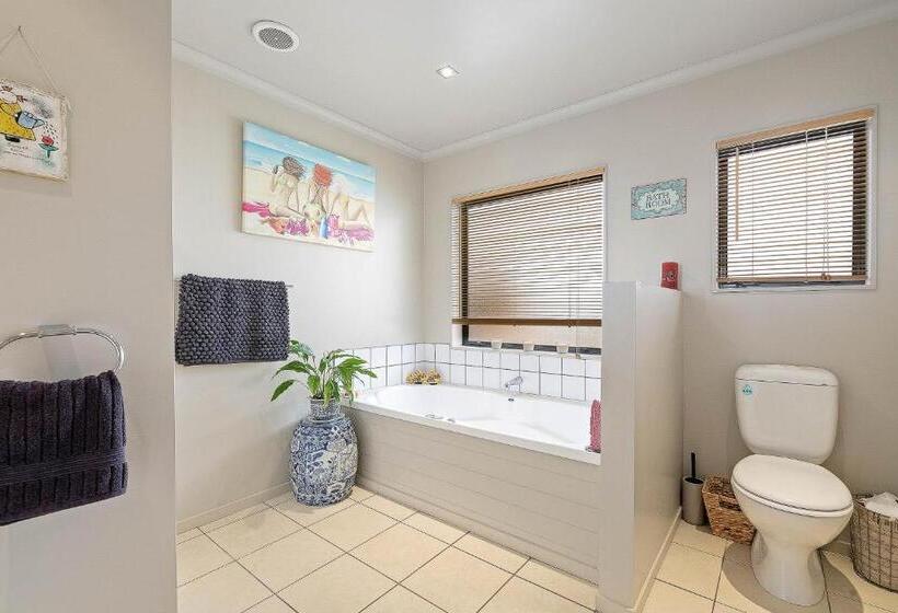 Standard room with outdoor bath, 23onalbert