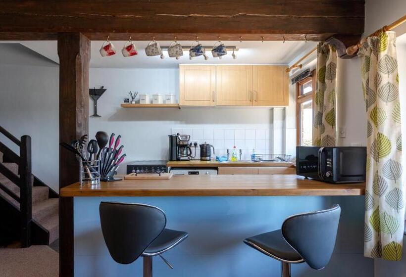 Дом 1 Спальня, The Windmill Cottage
