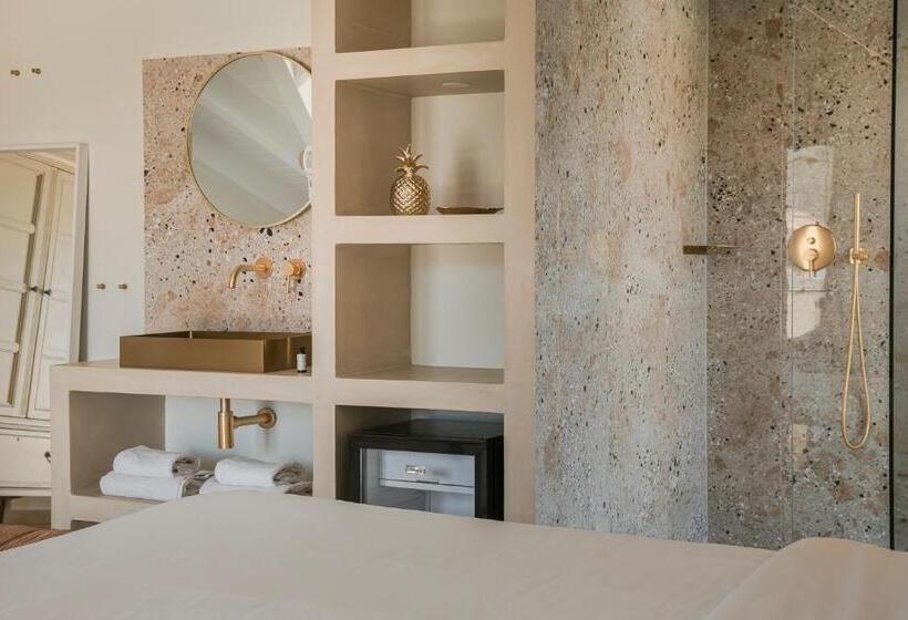Люкс Повышенной Комфортности, Alley Boutique Hotel And Spa