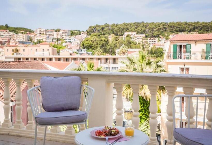 Люкс Повышенной Комфортности, Alley Boutique Hotel And Spa