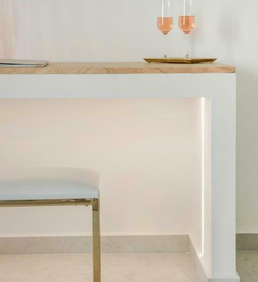 Люкс Премиум, Alley Boutique Hotel And Spa