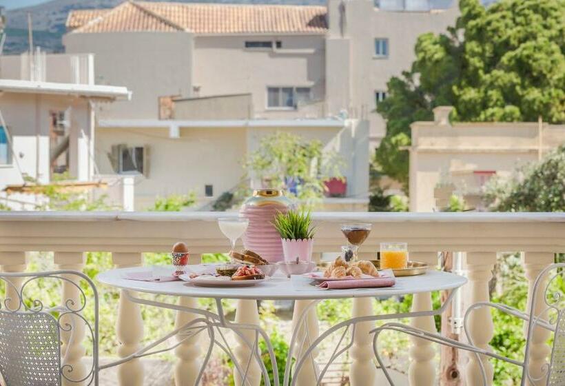 Люкс Премиум, Alley Boutique Hotel And Spa
