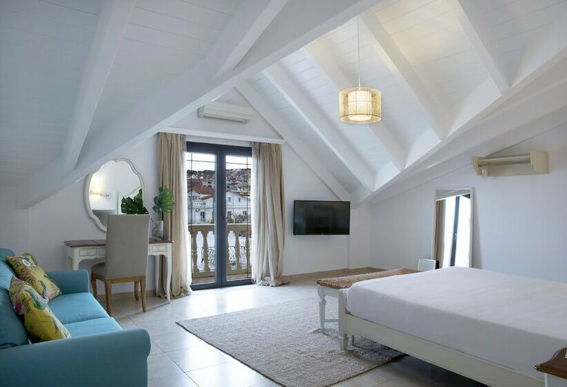 Люкс 2 Спальни, Alley Boutique Hotel And Spa