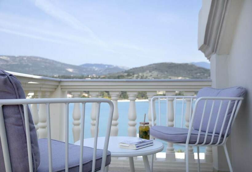 Люкс Повышенной Комфортности, Alley Boutique Hotel And Spa