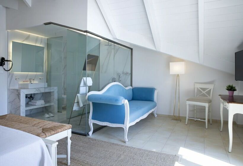 Люкс Повышенной Комфортности, Alley Boutique Hotel And Spa