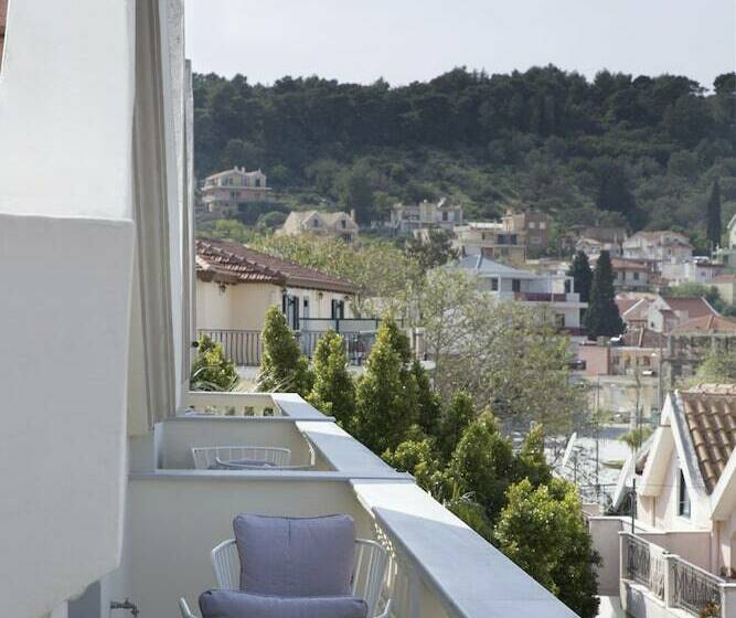 Люкс Повышенной Комфортности, Alley Boutique Hotel And Spa