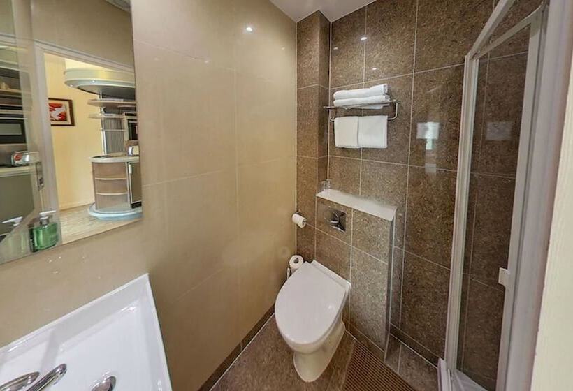 Номер Executive, Simply Rooms & Suites