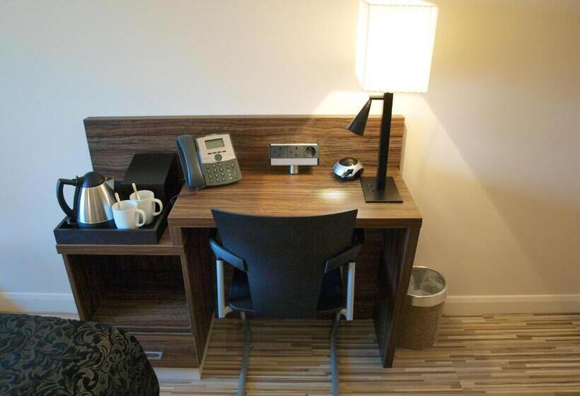 Классический Номер, Simply Rooms & Suites