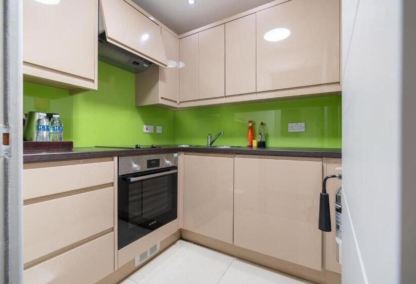 Студия Deluxe, Simply Rooms & Suites