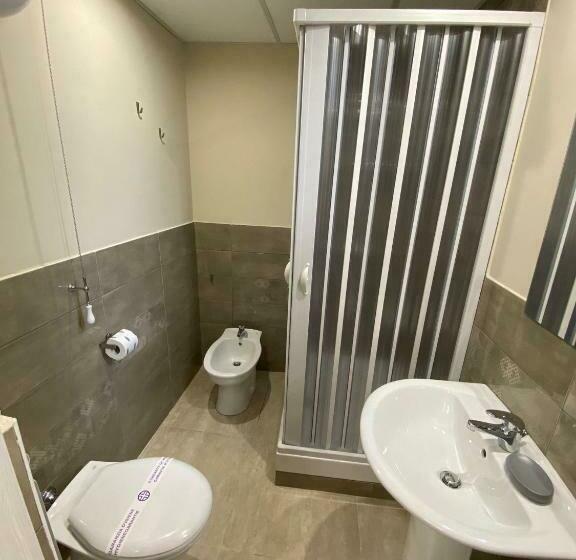 اتاق اکونومی, Terra Ciociara B&b