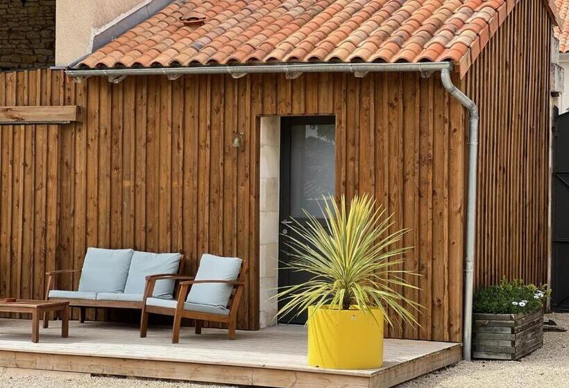 اتاق استاندارد, Au Logis De Bellefois   Chambres D Hôtes