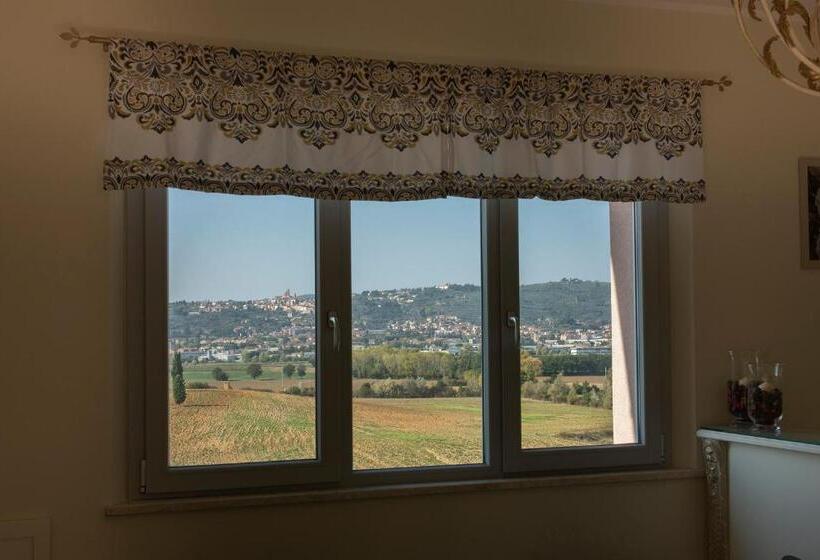 Полулюкс, Podere Abbazia B&b