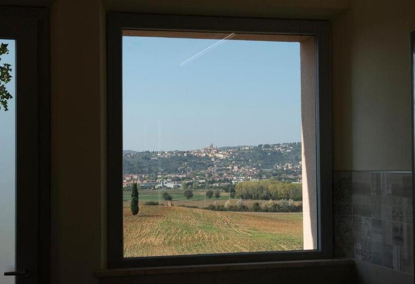 Полулюкс, Podere Abbazia B&b