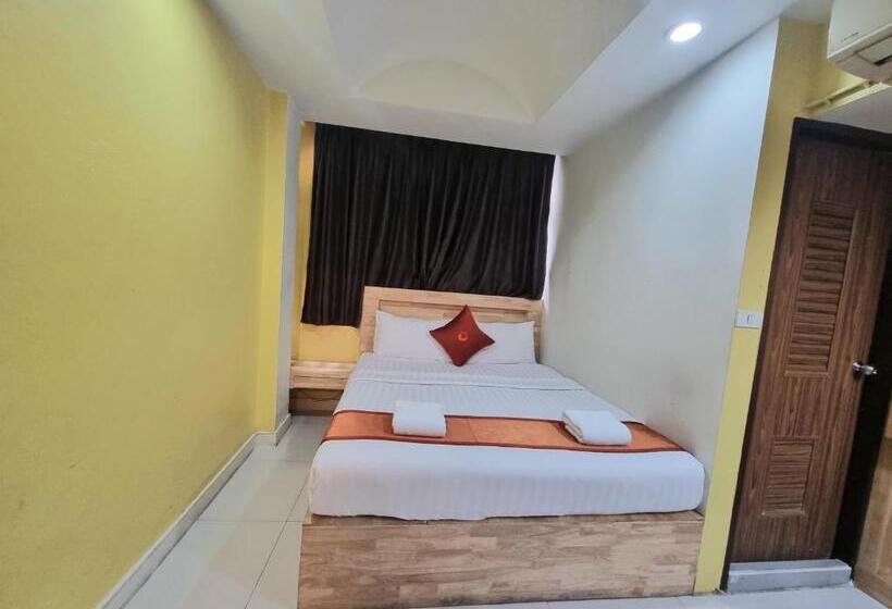 اتاق لوکس, Cozi Inn Hotel, Bangkok