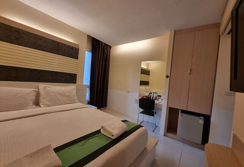 اتاق لوکس, Cozi Inn Hotel, Bangkok