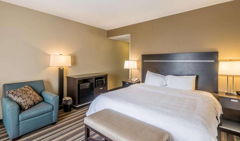 Стандартный Номер Кровать Кинг, Hampton Inn New Albany