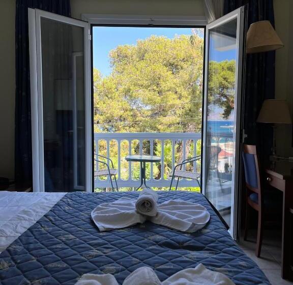 Апартаменты 1 Спальня, Theodorou Beach Hotel Apartments