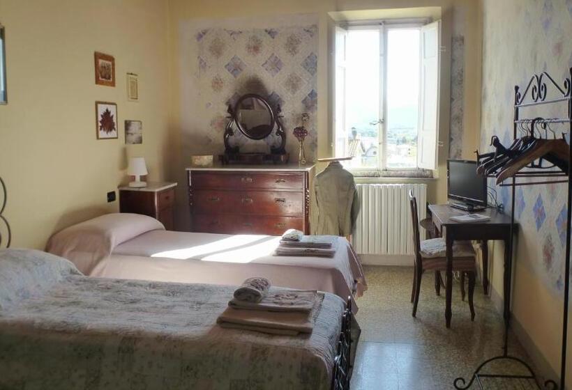 اتاق راحتی سه تخته, Casa Marcè A Sonno