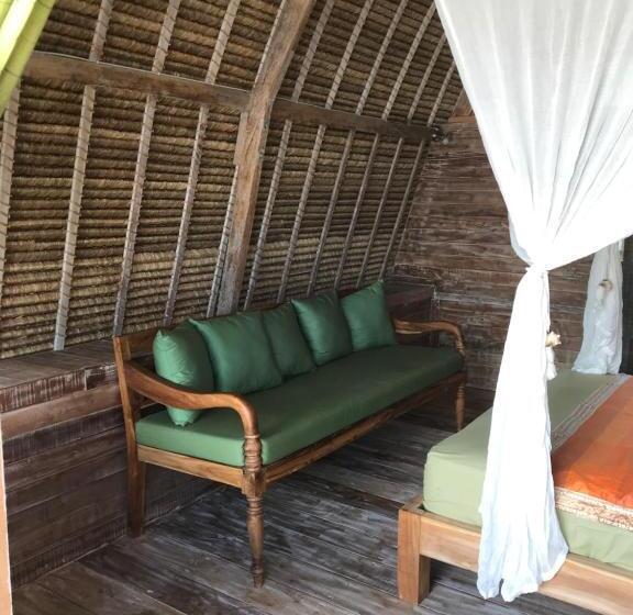 Номер Deluxe, Alam Karang