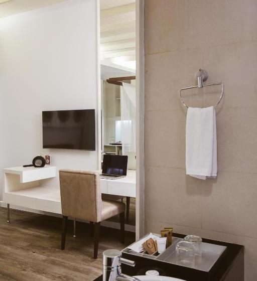 اتاق لوکس, De Chai Colonial Hotel & Spa   Sha Plus