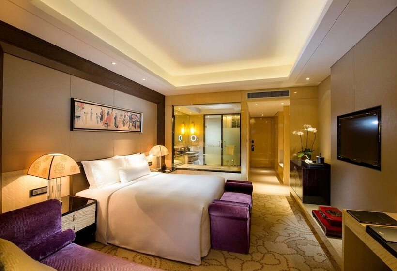 Номер Deluxe, Hilton Xi An