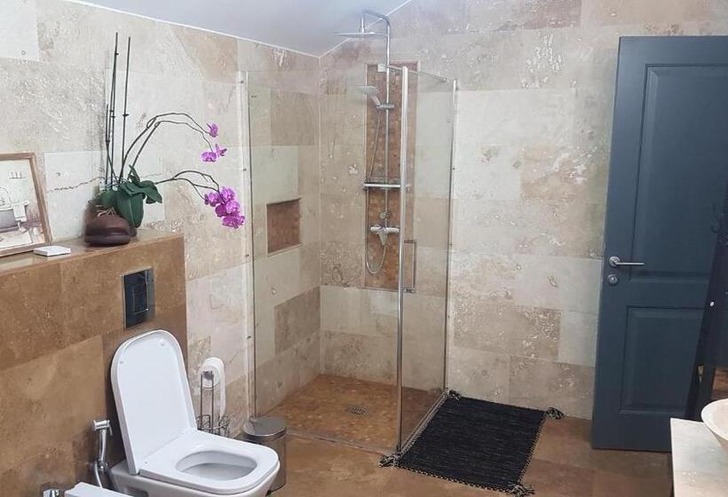 Трехместный Номер Стандарт Совместная Ванная, Casa Magnolia