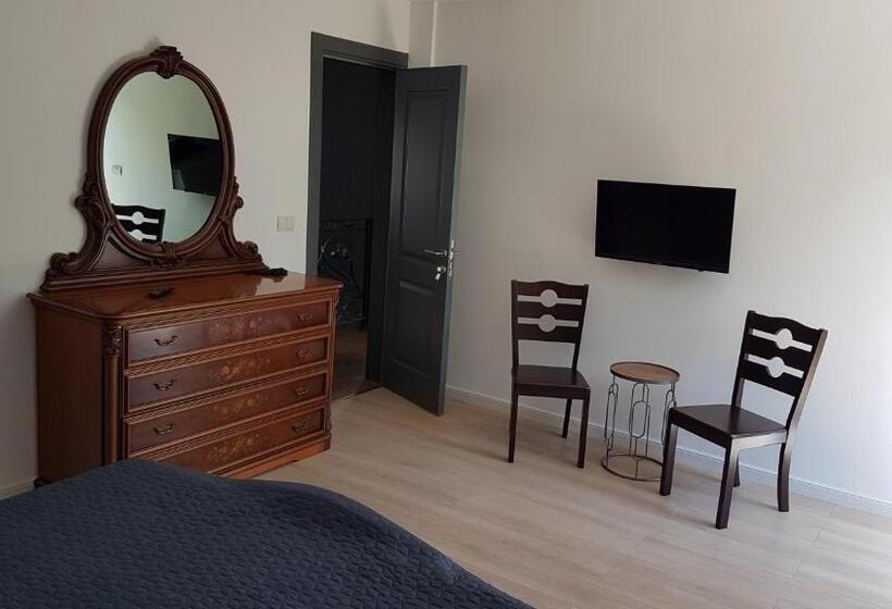 Трехместный Номер Стандарт Совместная Ванная, Casa Magnolia