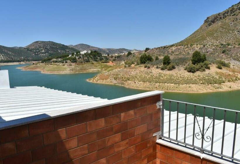 اتاق استاندارد با تراس, Iznájar Suites