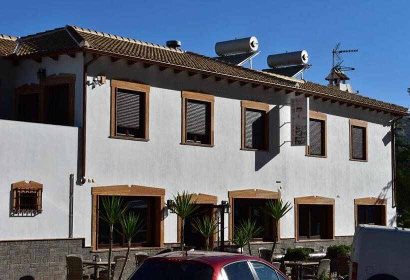 اتاق استاندارد, Iznájar Suites