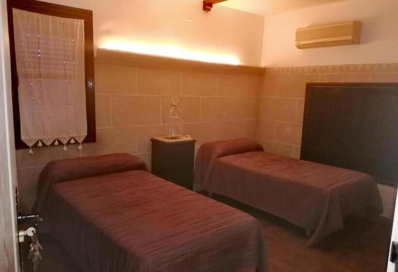 Дом 1 Спальня, La Pension Del Parador