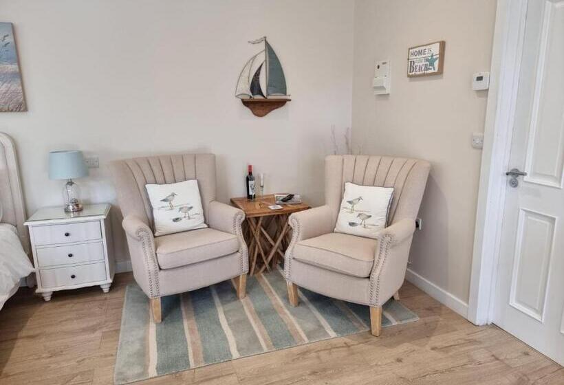 Люкс Кровать Кинг, Willow House B&b
