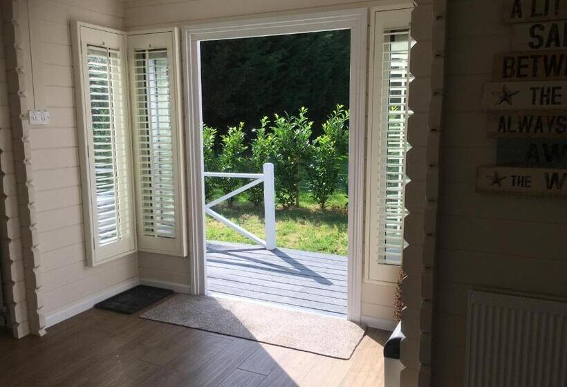 Люкс Кровать Кинг, Willow House B&b