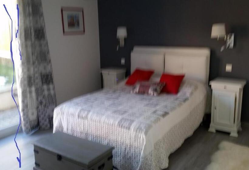 Номер Стандарт Вид на Сад, Superbe Chambre De Charme Avec Accès Privatif
