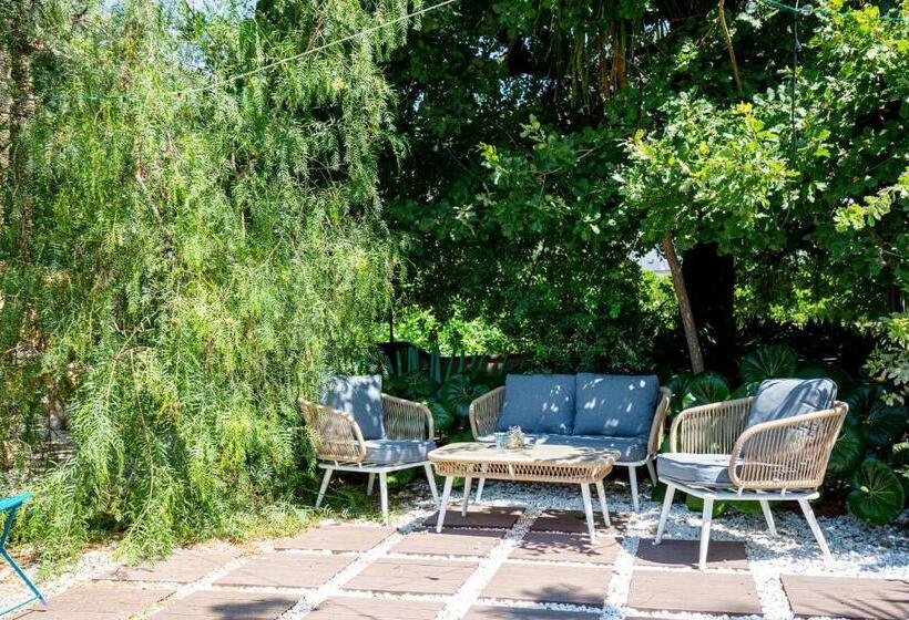 Дом 1 Спальня, Villa La Quercia