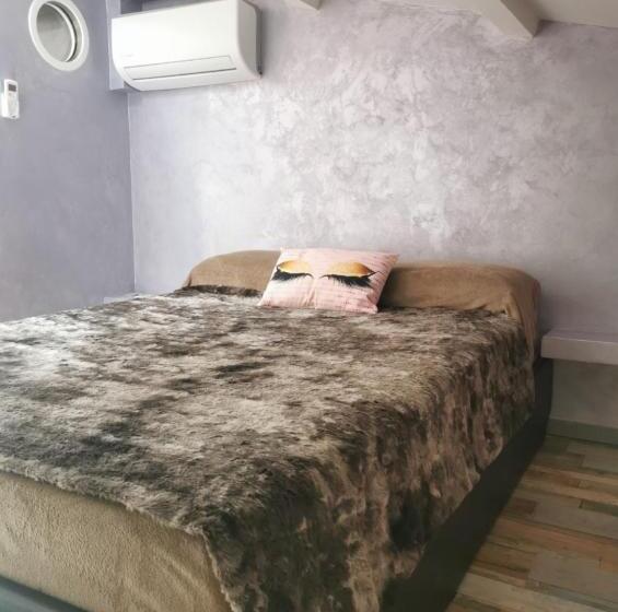Номер Basic, Chambres D Hotes Naturiste, Village Naturiste Cap D Agde, Draps, Serviette, Café, Menage Inclus En F