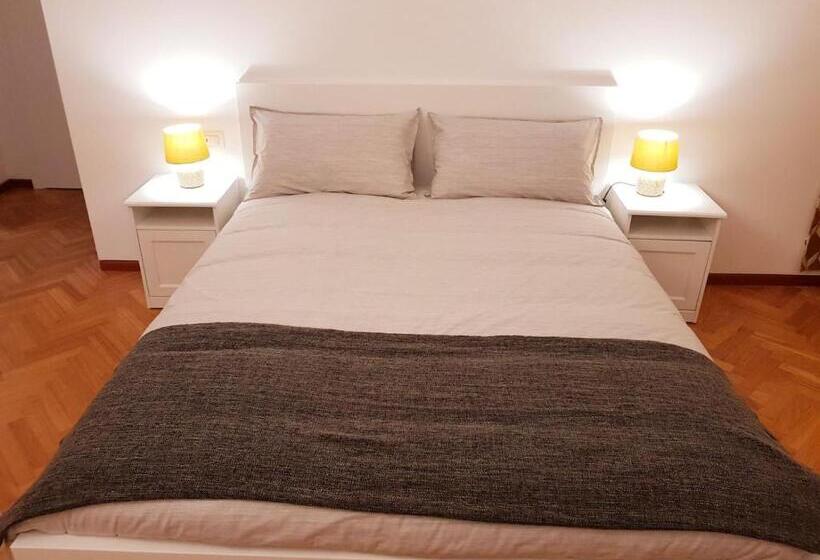 Номер Стандарт с Балконом, Borgoantico34   Luxury Room