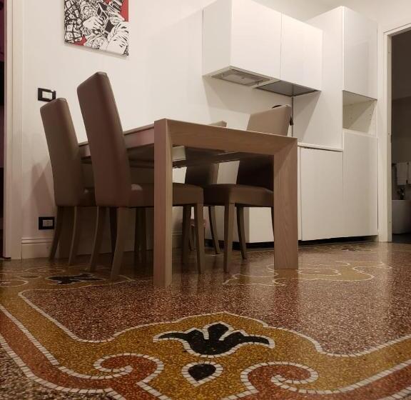 Полулюкс Повышенной Комфортности, Varazze Suite Sauna E Hammam
