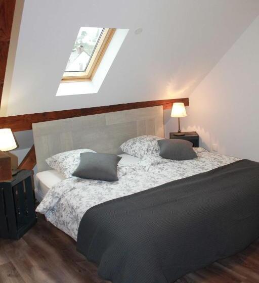 Habitación Triple Estándar, Mirabelle Bed & Breakfast